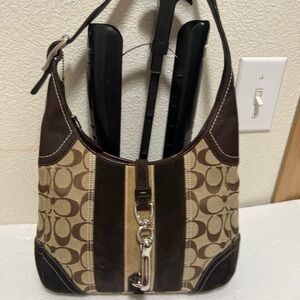 COACH E05Q 8K10 Coach Hobo Signature Purse Handbag, Brown with Charm Vintage